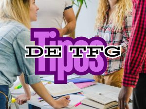 Grupo de estudiantes discutiendo sobre diferentes tipos de TFG en una sesión de trabajo colaborativo.