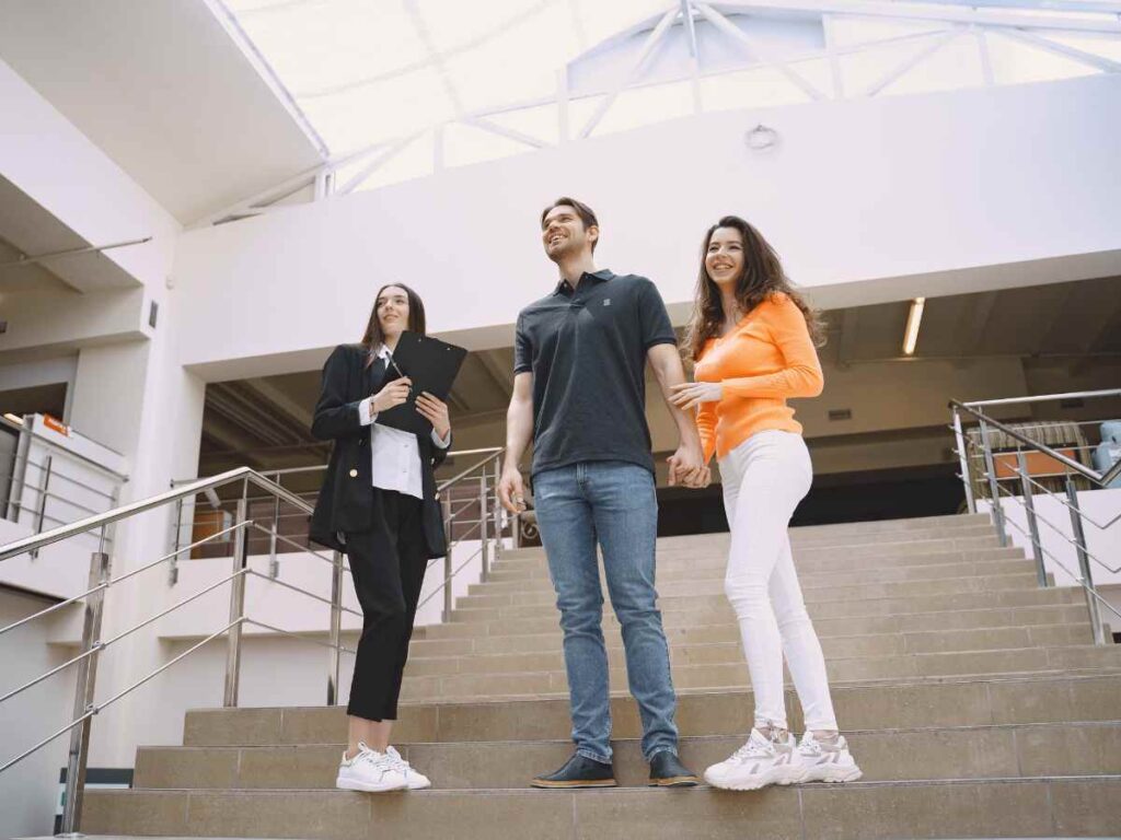 Estudiantes de TFG en la UVIC